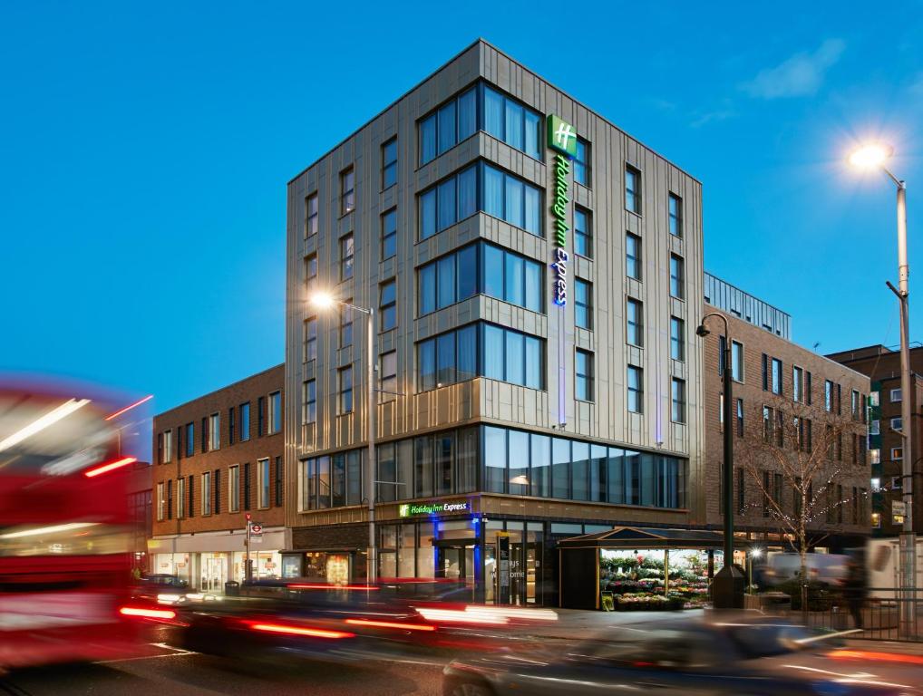 Pakiet hotel i bilet na mecz
